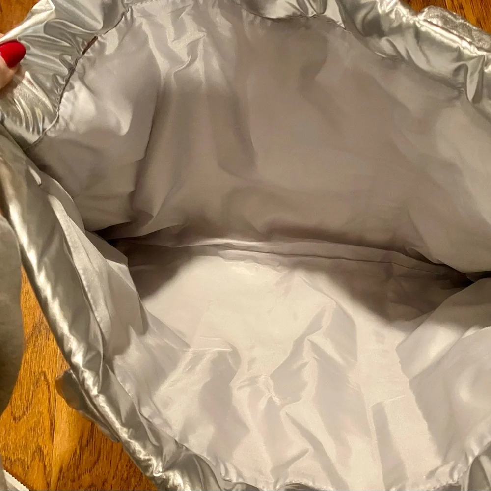 Bath & Body Works Shiny Silver‎ Puffer Bag